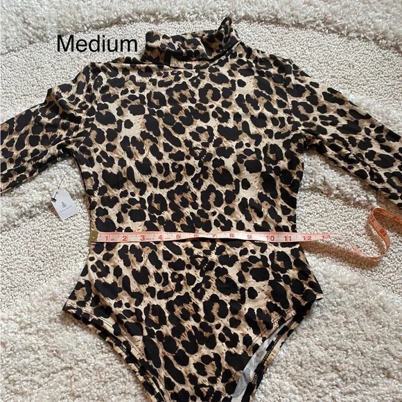 Black Brown Leopard bodysuit long sleeve mock neck NWT small and medium - Picture 11 of 13